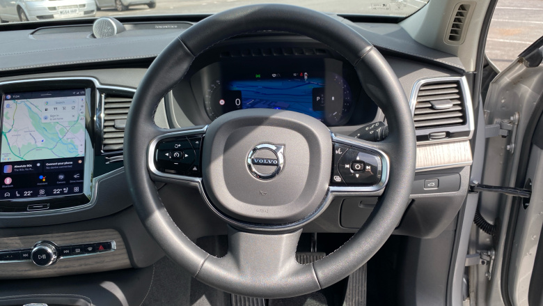 Volvo XC90 2.0 B5P Ultimate Dark 5dr AWD Geartronic Petrol Estate